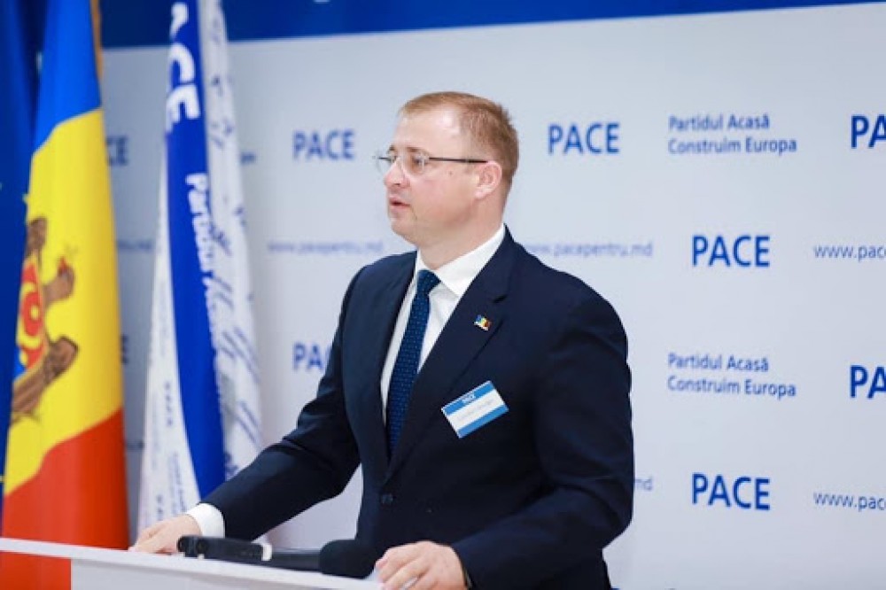 LIVE // Conferință de presă organizată de PACE cu tema „Iresponsabilitatea autorităților față de tineri, determină zeci de tineri din întreaga țară de a se implica hotărât în politică”